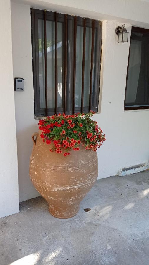 Villatzer - Traditional House With Fireplace And Garden Tzermiádon 외부 사진