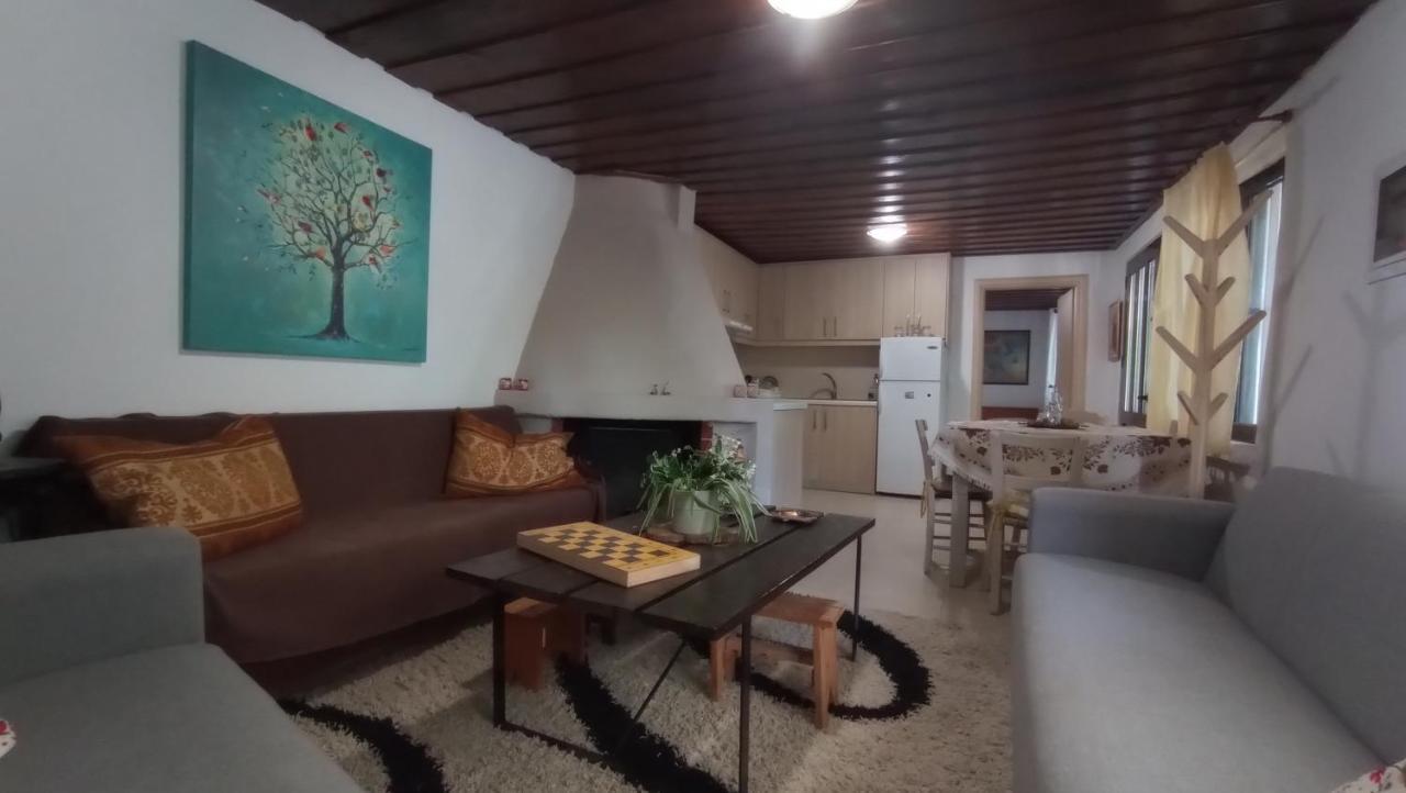 Villatzer - Traditional House With Fireplace And Garden Tzermiádon 외부 사진